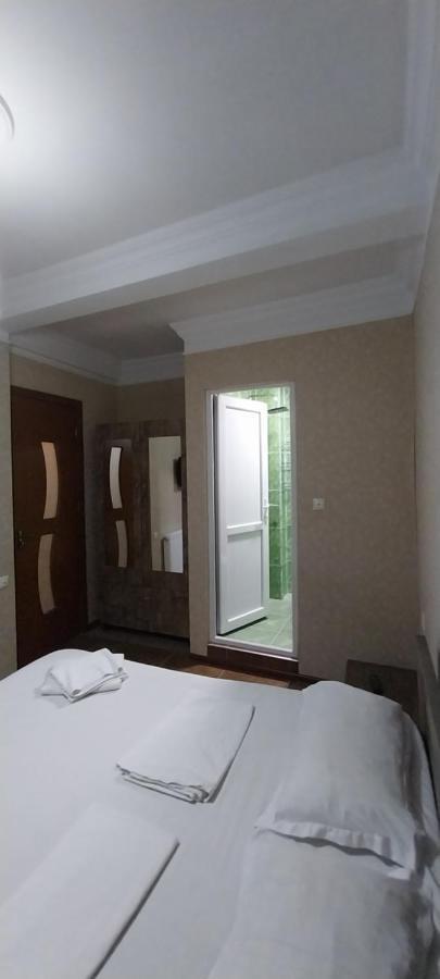 Hotel Damashni Batumi Exterior foto